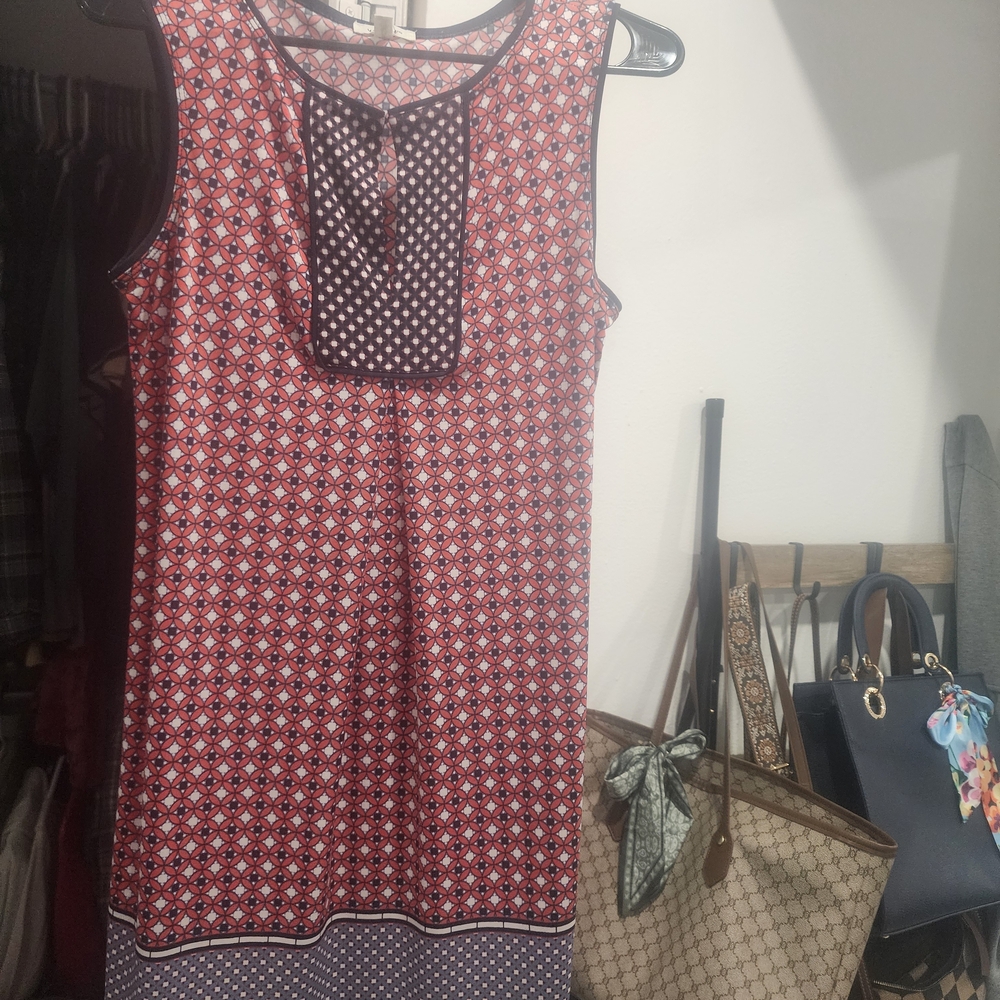 Max Studio Red and Black Patterned Dress